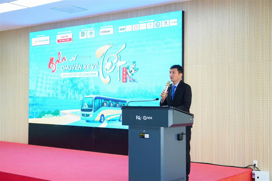 7 năm một hành trình mang Tết về gần hơn với sinh viên LHU